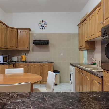 شقة Les Palmiers House لارنكا المظهر الخارجي الصورة