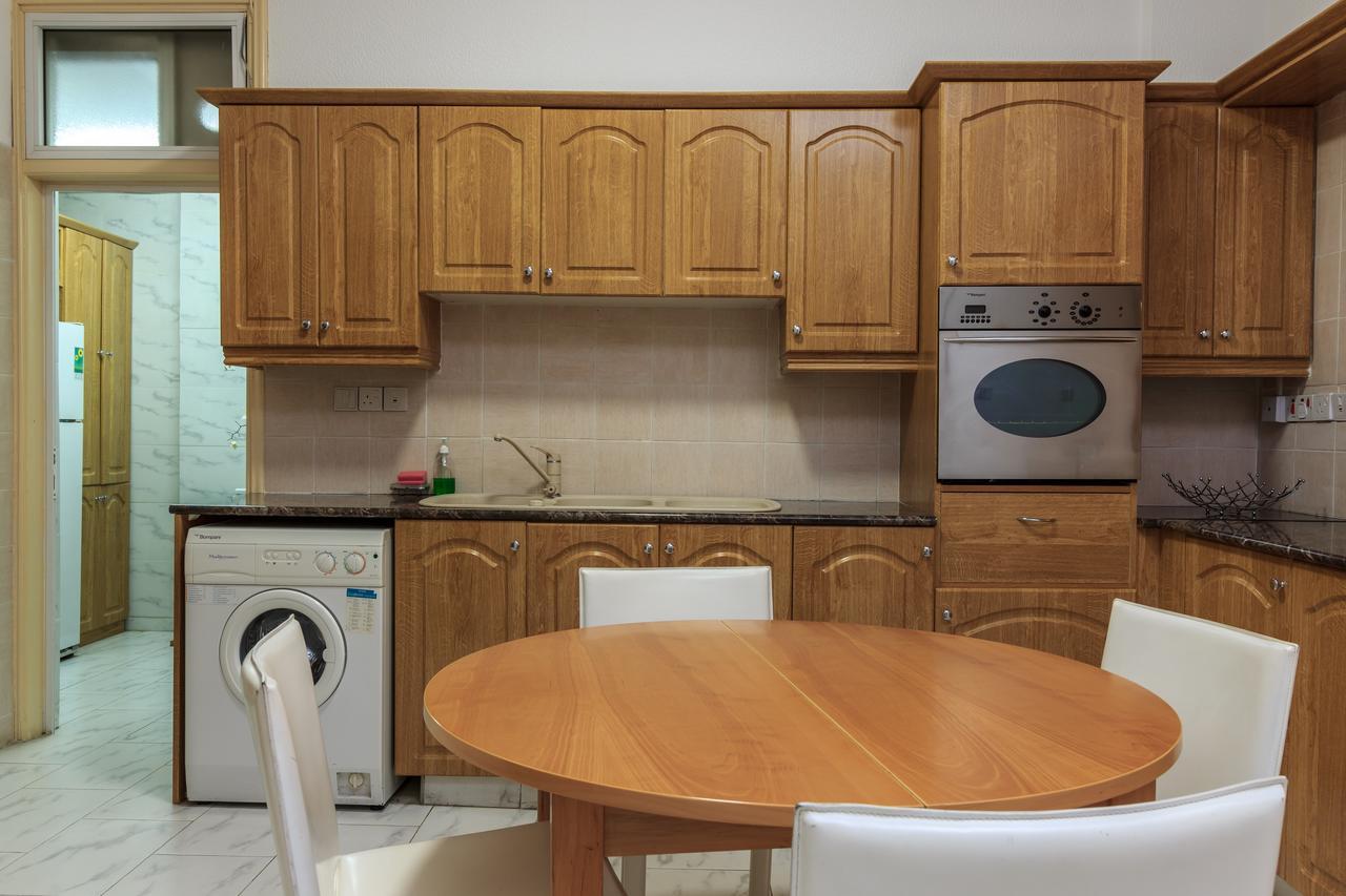 شقة Les Palmiers House لارنكا المظهر الخارجي الصورة
